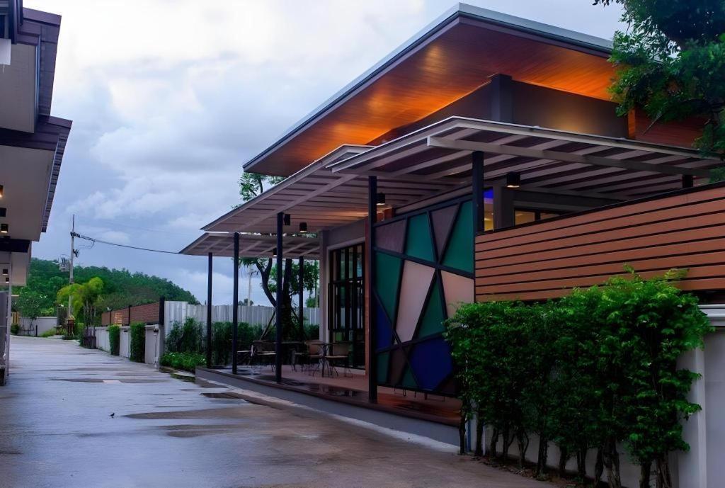 Seree Grand Resort Hat Yai Exterior photo